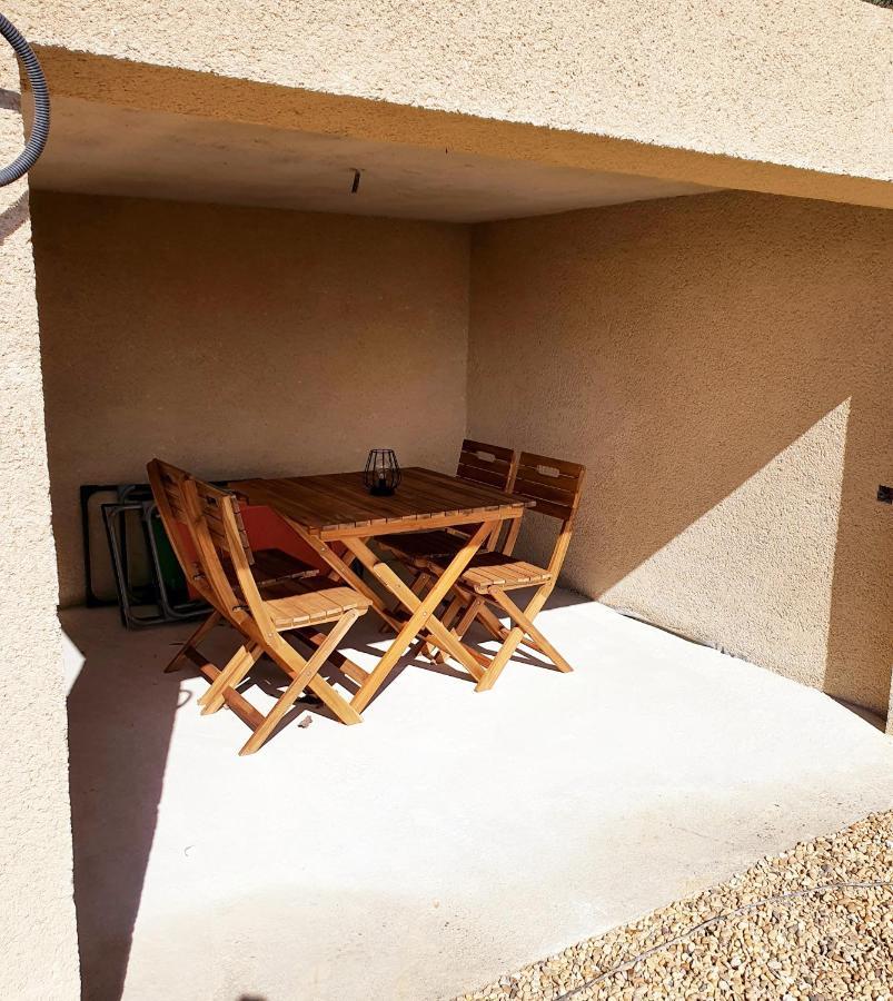Bastide Bellugue Maison D'Hotes Reseau Bienvenue A La Ferme A 3 Minutes De Lourmarin Cadenet Bagian luar foto