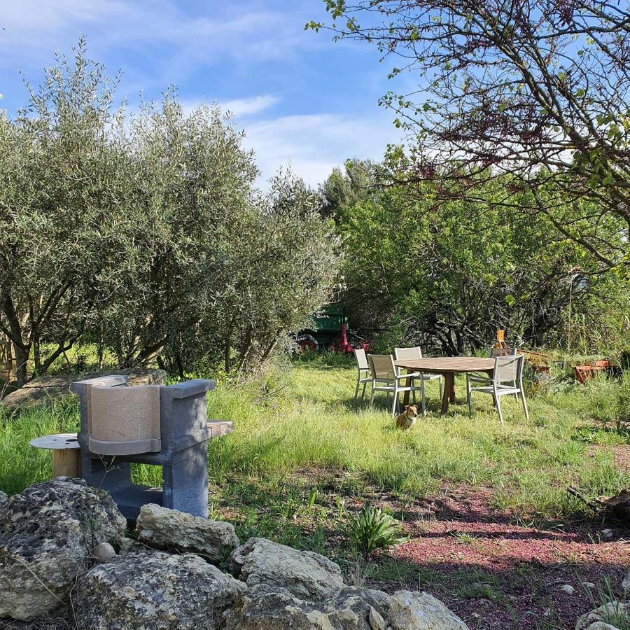 Bastide Bellugue Maison D'Hotes Reseau Bienvenue A La Ferme A 3 Minutes De Lourmarin Bed & Breakfast Cadenet Bagian luar foto