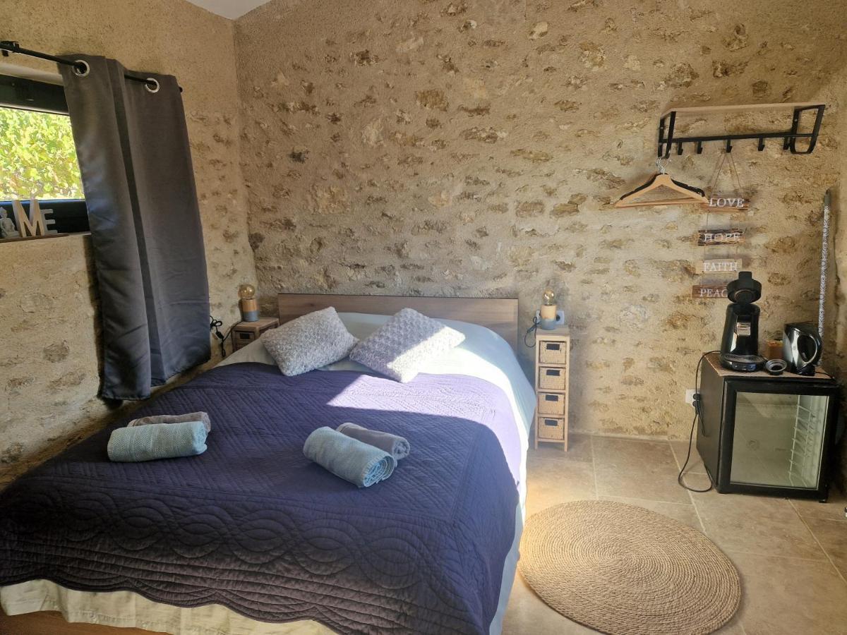 Bastide Bellugue Maison D'Hotes Reseau Bienvenue A La Ferme A 3 Minutes De Lourmarin Bed & Breakfast Cadenet Bagian luar foto