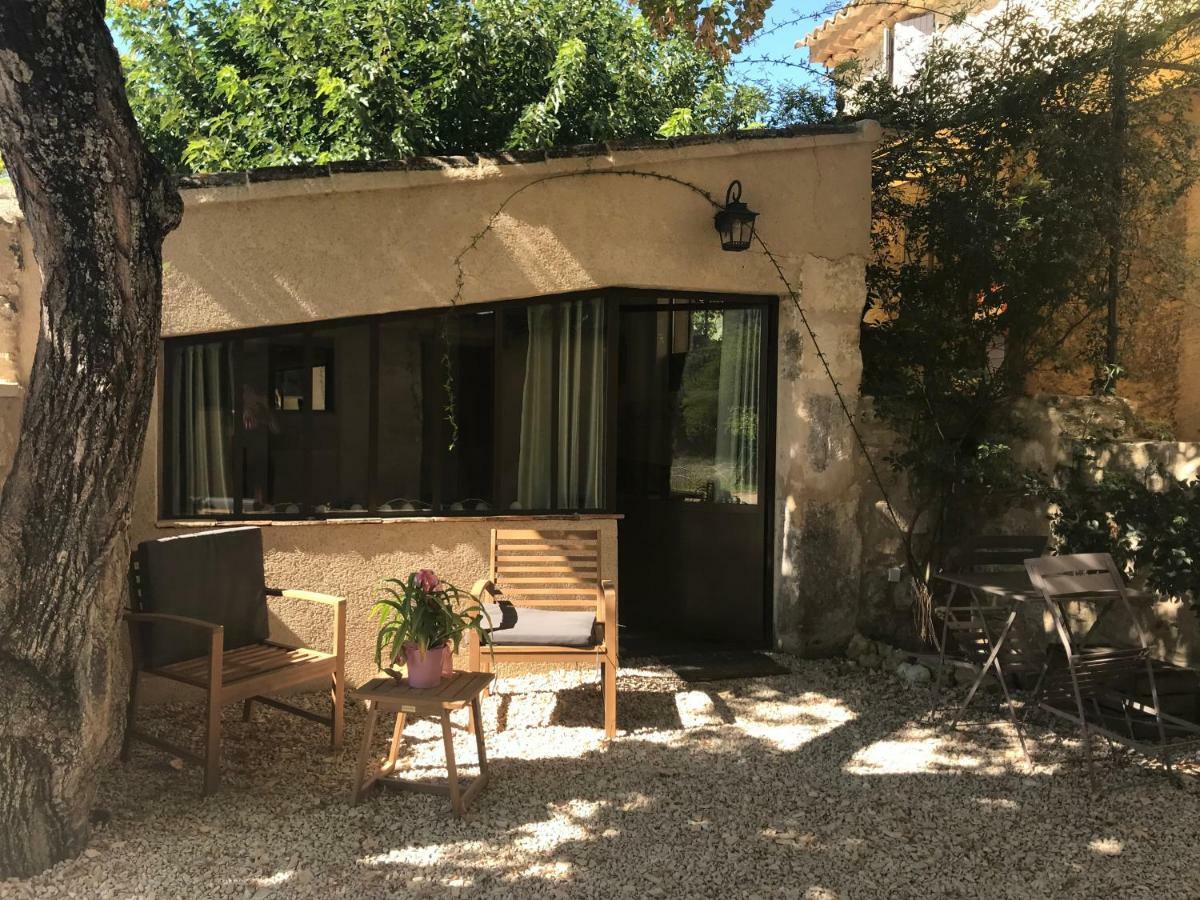 Bastide Bellugue Maison D'Hotes Reseau Bienvenue A La Ferme A 3 Minutes De Lourmarin Cadenet Bagian luar foto